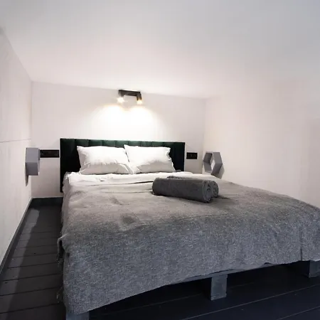 Dream Aparts - Piotrkowska 126 Widok Na Deptak Apartment Lodz